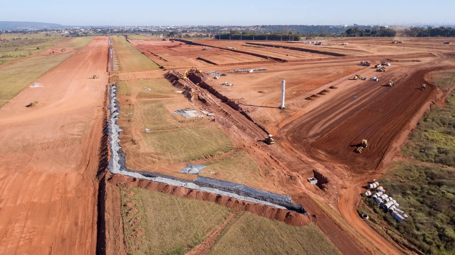 Vista aérea do polo aeronáutico.