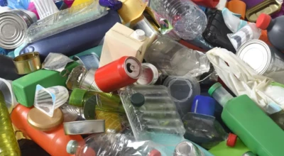 Foto de produtos que serão reciclados.