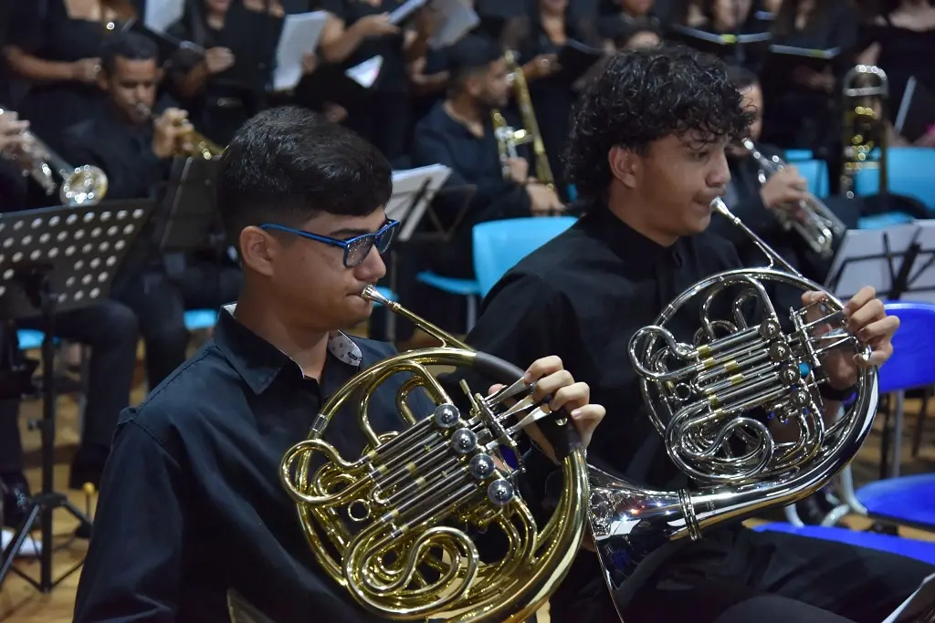 Foto dos músicos que participaram da cerimônia.