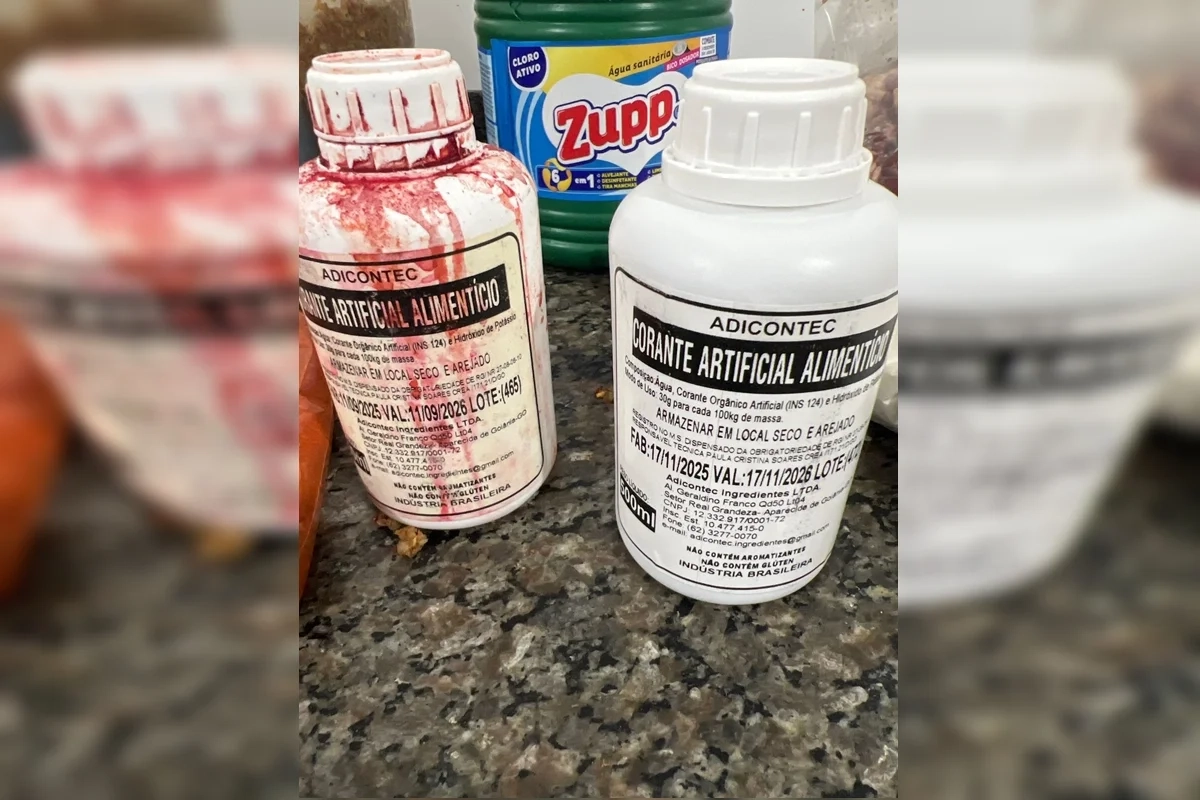 Foto dos corantes usados para colorir as carnes usadas no espetinho.