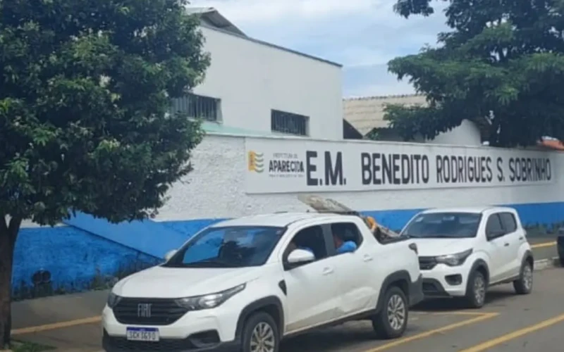 Escola Municipal Benedito Rodrigues Siqueira