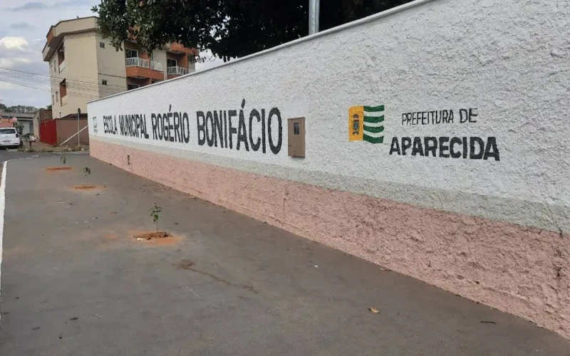 Escola Municipal Rogério Bonifácio