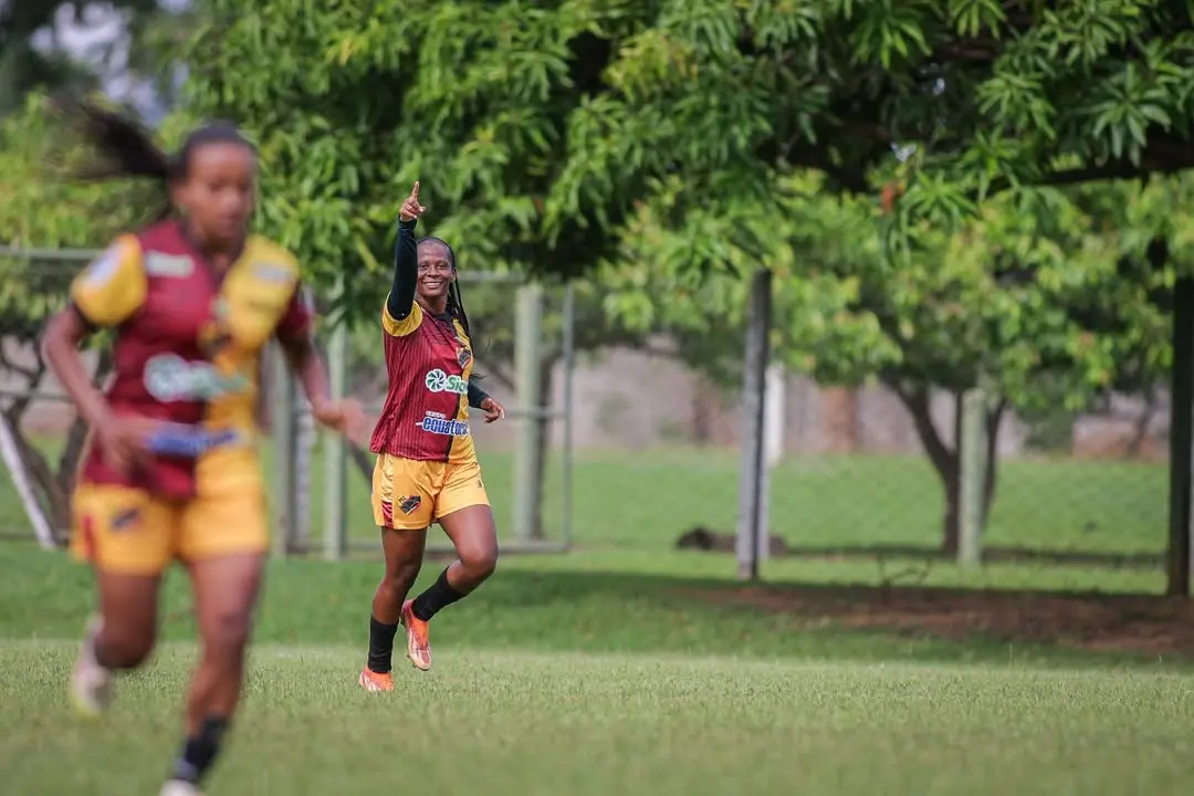 Planalto vence Vila Nova