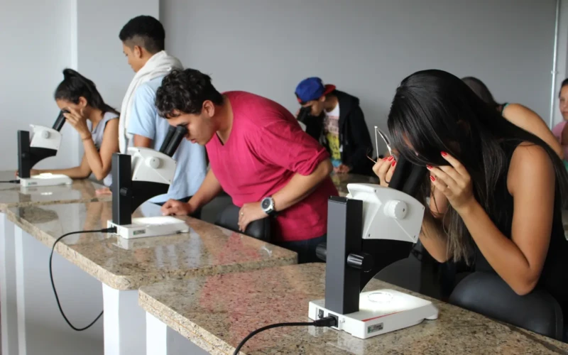 IFG Laboratório Biologia