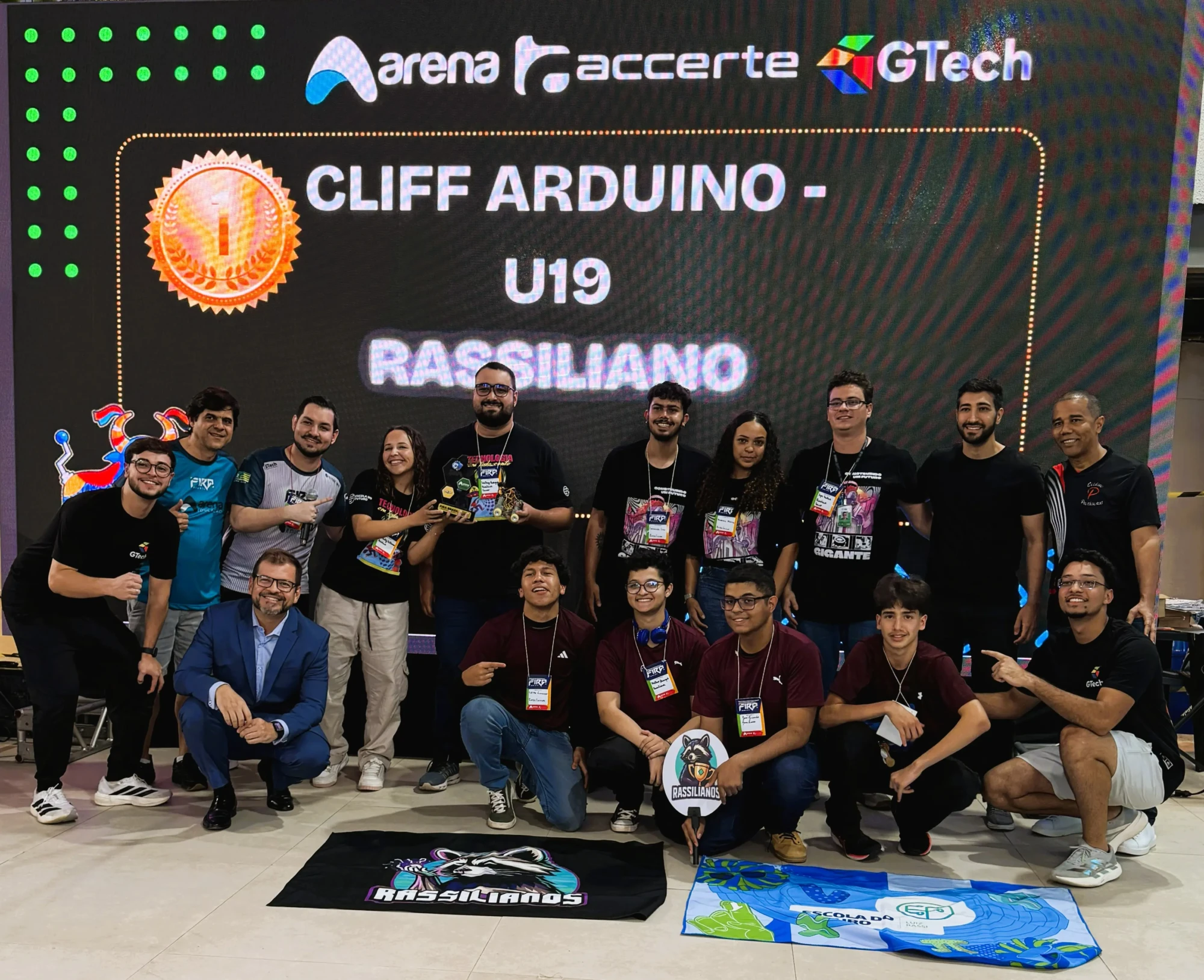 Toda a Equipe