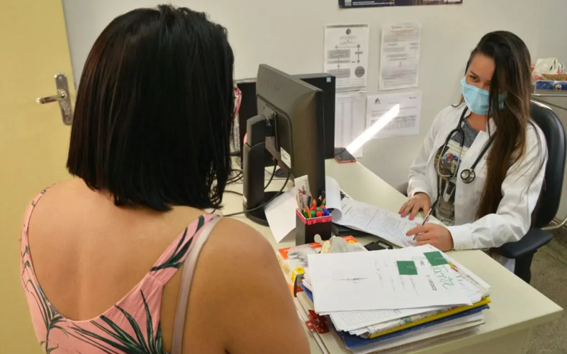 Medica atendendo UBS Colina